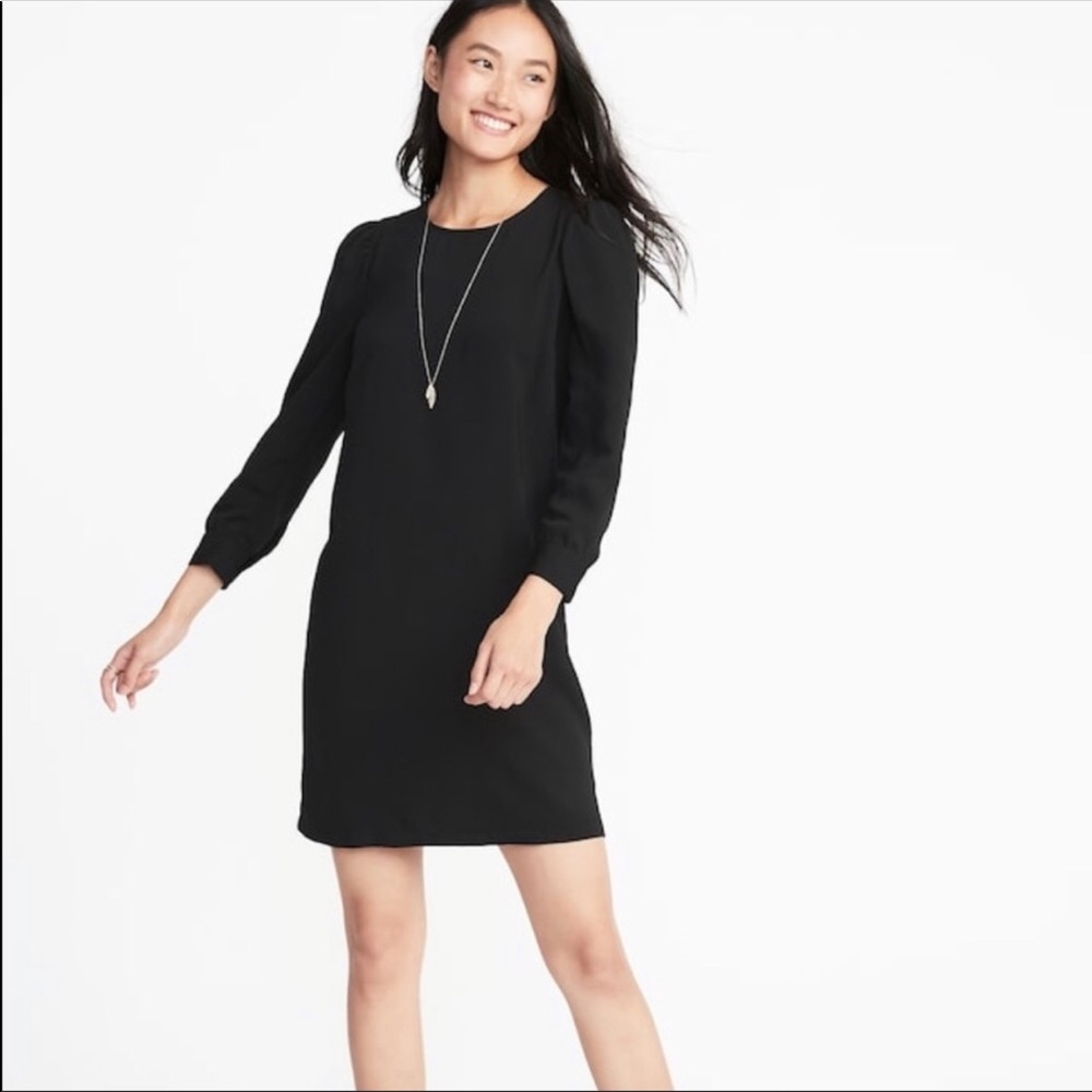NWT Old Navy black shift dress